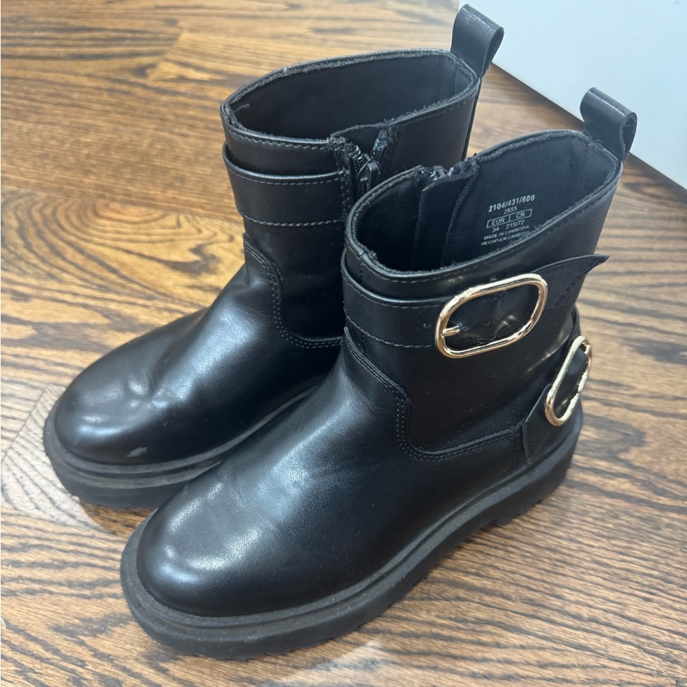 Platform Black Buckle Boots